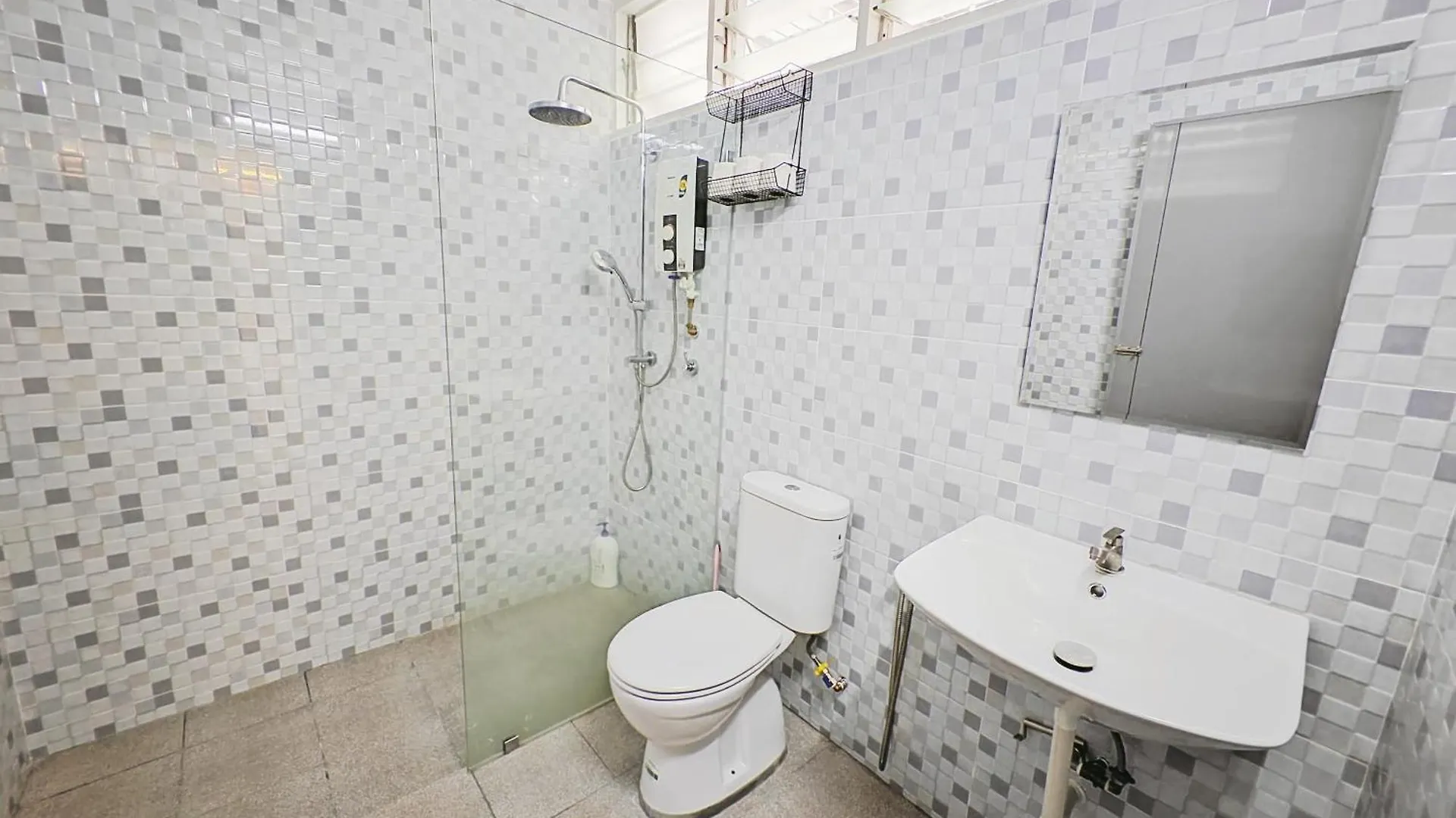 7 Home4Stay Peaceful Gurneyterrace 4Br15Pax Shops & Eateries George Town 0*,